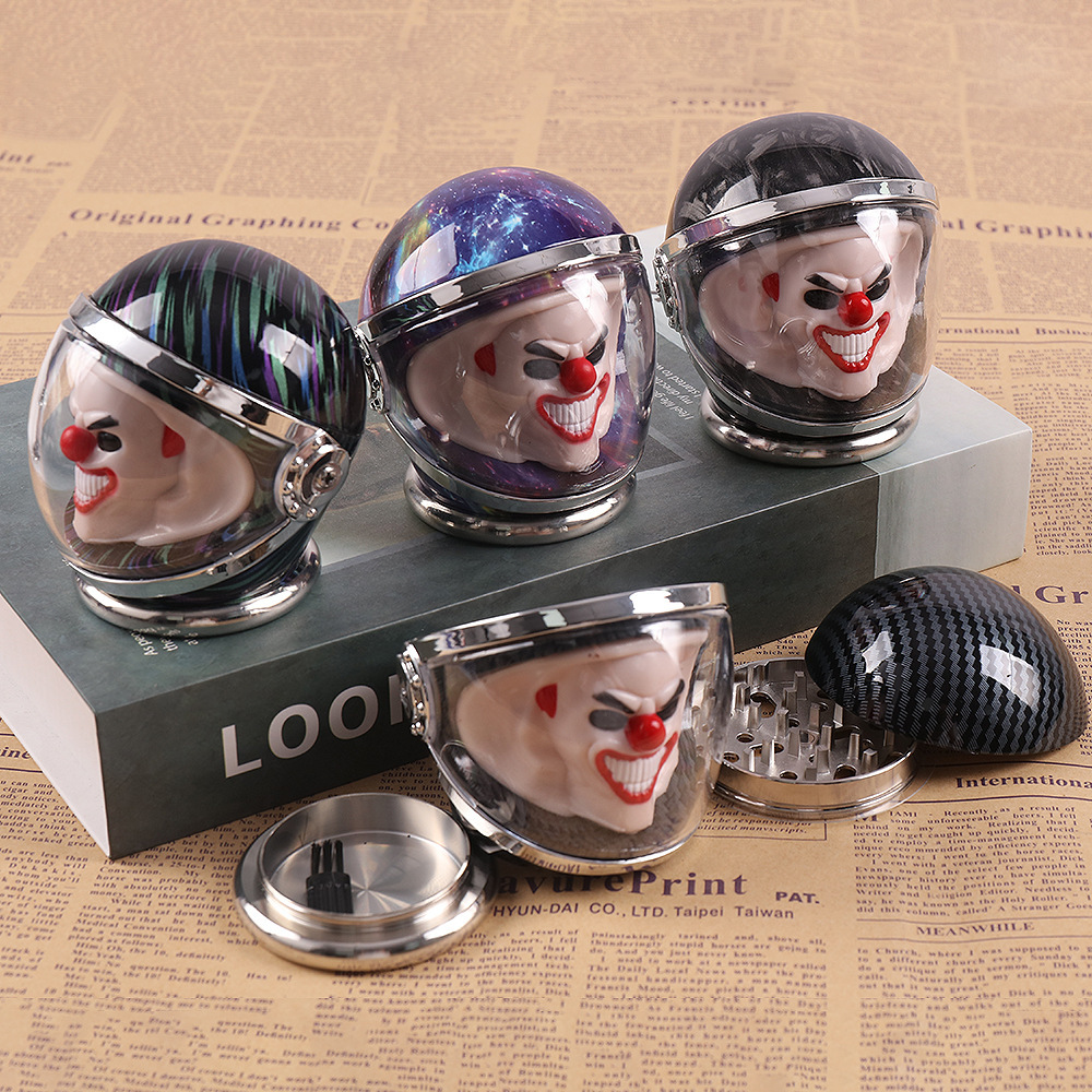 Hot Selling Zinc Alloy Herb Grinder Personalized clown Helmet Grinder Smoking Set