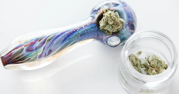 Benefits of cleaning weed pipe