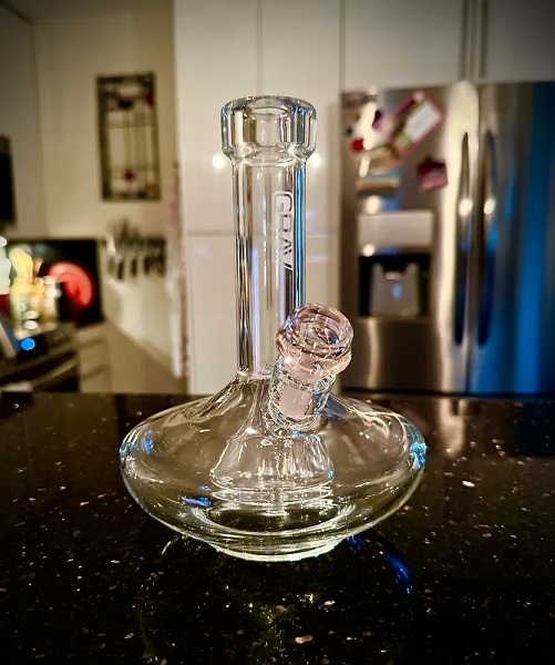 GRAV Small Wide Base Water Pipe