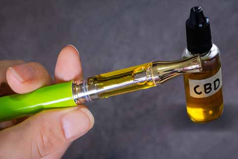 vape pen and oil