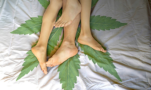 cannabis in bed