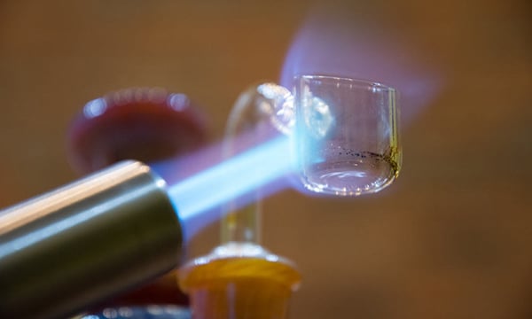 Why low temperature is essential for Dabbing