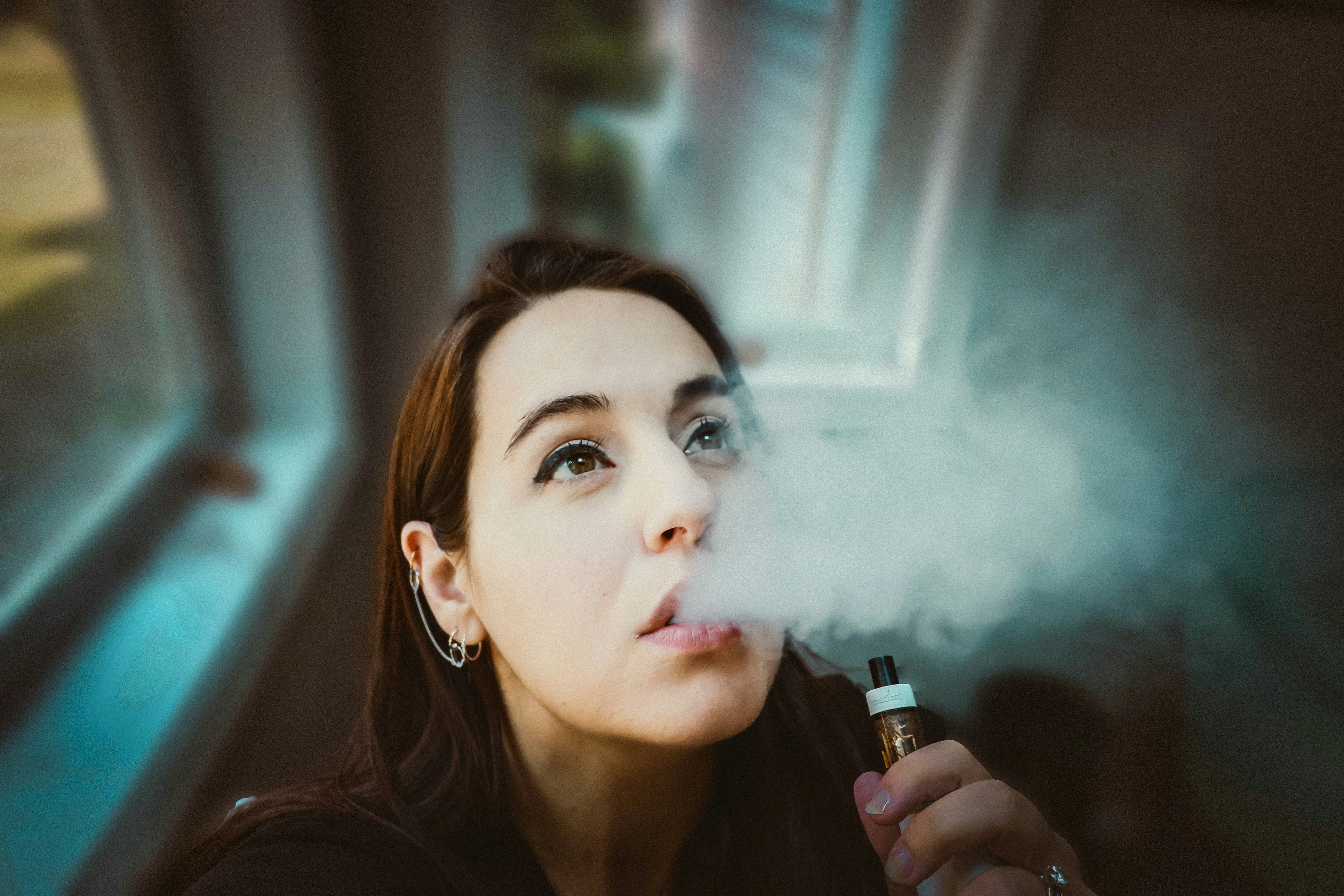 What -Does- Vaping- for -the- First- Time Feel -Like? A- Detailed -Guide -for- Beginners