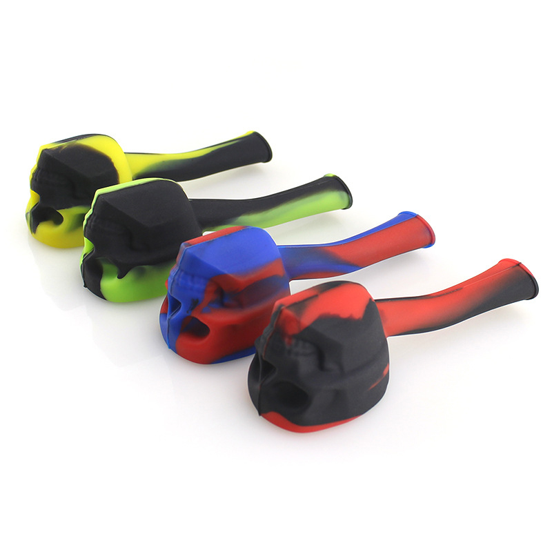 Skull Silicone Hand Pipe With Lid