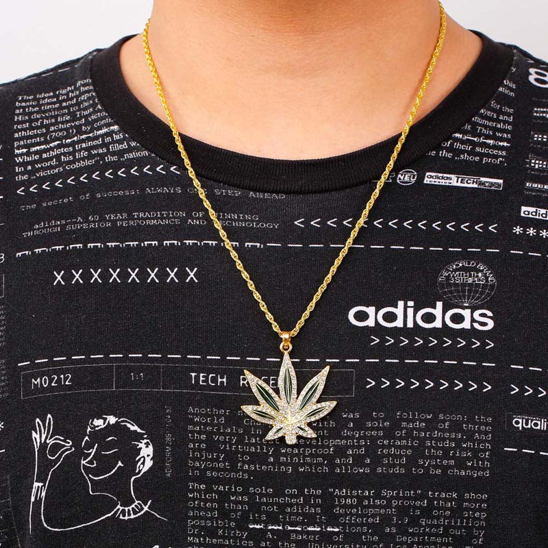 Cannabis Pendant Necklace 1