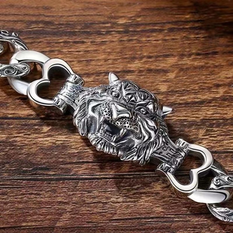 Gucci Sterling Silver Aged Finish Striped Interlocking G Details Chain Tiger  Head Couple Bracelet Best Website